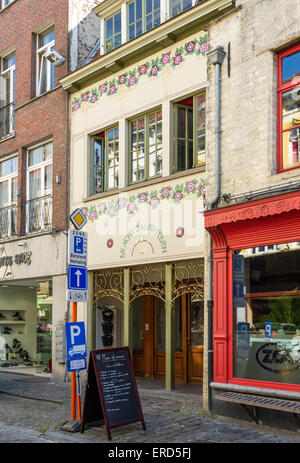 Colourful art nouveau facade of the restaurant 'De Acht Zaligheden', 'The Eight Beatitudes', in Ghent, Belgium. Stock Photo