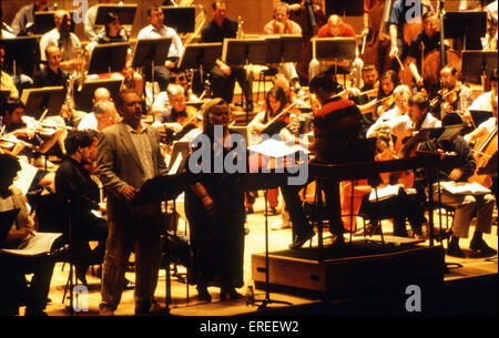 Christian Thielemann  conducting, May 1998 Rehearsing with Royal Opera Chorus and Orchestra of Royal Opera House concert Stock Photo