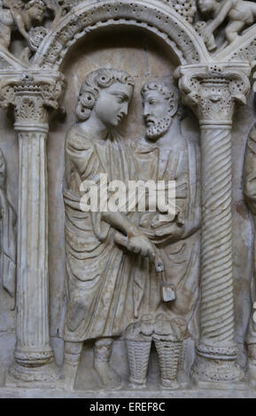 Early Christian. Roman sarcophagus. 4th c. Detail. Feeding the multitude. Miracle. Vatican Museums. Vatican City State. Stock Photo