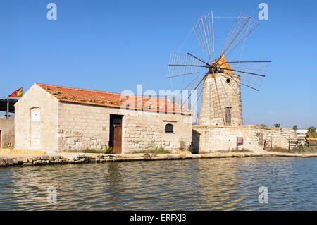 Maria Stella Windmill, Maria Stella saltpan, Trapani, Marsala, Sicily, Italy Stock Photo