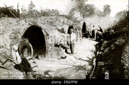 Soldiers's daily life during World War 1: Kitchen in the trenches. Official photograph of 'La Section Photographique de l'Armée Française'. Stock Photo