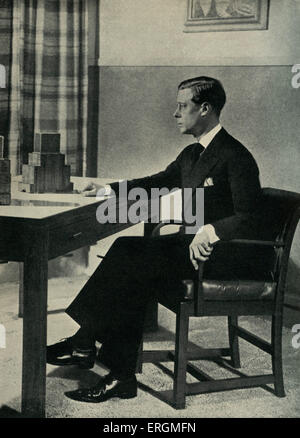 King Edward VIII (1894-1972) broadcasting to the British Empire from Broadcasting House. Stock Photo