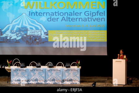 Munich, Germany. 03rd June, 2015. Jayati Ghosch, professor at Jawaharlal Nehru University in New Delhi, India, speaks at the international 'Summit of Alternatives' in Munich, Germany, 03 June 2015. Participants at the alternative summit accuse the large economic states of the G7 Summit of responsibility for the global crisis and for the social and ecological imbalance in the world. Photo: SVEN HOPPE/dpa/Alamy Live News Stock Photo