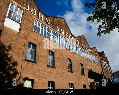 John Smedley Ltd designer knitwear factory at Lea Mills in Lea Bridge near Matlock Derbyshire England UK originally built 1784 Stock Photo