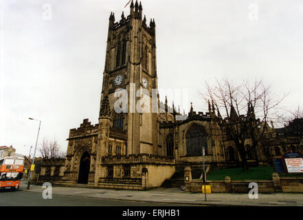 Manchester Cathedral, 14th February 1995. Manchester Cathedral is a medieval church on Victoria Street in central Manchester, seat of the Bishop of Manchester. Its official name is the Cathedral and Collegiate Church of St Mary, St Denys and St George in Manchester. Stock Photo