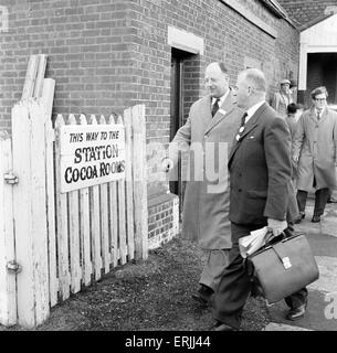 Dr Richard Beeching, Chairman of British Railways, Photo-call visiting the Bluebell Line in Sussex, England, 1st April 1962. He became a household name in Britain in the early 1960s for his report 'The Reshaping of British Railways', commonly referred to Stock Photo