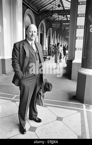 Dr Richard Beeching, Chairman of British Railways, at Rail Plan Conference, where he presented his report entitled, 'The Reshaping of British Railways', pictured 27th March 1963. The report, commonly referred to as 'The Beeching Report', led to far- reaching changes in the railway network, popularly known as the Beeching Axe. Stock Photo