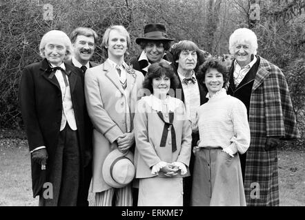 Photocall for special 90 minute Doctor Who episode titled 'The Five Doctors' which will celebrate 20 years of the sci fi series 17th March 1983.  Peter Davidson - the current doctor will be joined by his predecessors Patrick Troughton the 2nd doctor - Jon Pertwee the 3rd doctor & Tom Baker the 4th doctor will be seen in vintage footage with the role of the first doctor being played by Richard Hurndall (standing in for the late William Hartnell.    Actor Tom Baker did not attend the photocall & was substituted by his waxwork from Madame Tussauds.   Also pictured companions Susan Foreman actress Stock Photo