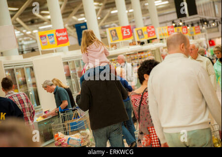 Tesco extra @ Serpentine Green Shopping Centre, Peterborough PE7 8BE. The site is owned by British Land PLC Stock Photo