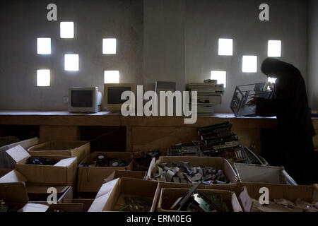 Electronics recycling in Bangalore, India Stock Photo