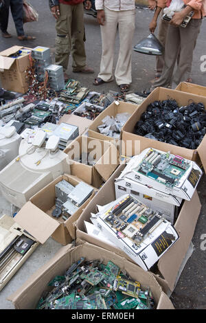Electronics market in Bangladore, India Stock Photo