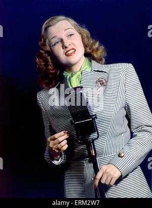 JO STAFFORD (1917-2008) US pop singer in September 1947. Photo New York Sunday News Stock Photo