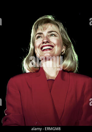 Waco. Texas, USA 28th August 1992 Hillary Clinton on the 1992 campaign.  William Jefferson Clinton and Hillary Rodham Clinton on stage at the Suspension bridge over the Brazos River in Waco Texas. Credit: Mark Reinstein Stock Photo