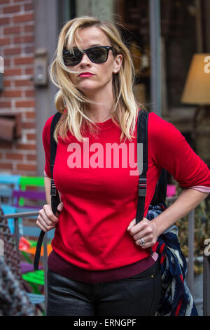 Reese Witherspoon seen furniture shopping in the Nolita area of New York City  Featuring: Reese Witherspoon Where: New York City, New York, United States When: 01 Dec 2014 Credit: WENN.com Stock Photo