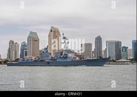 US Navy Arleigh Burke-class guided-missile destroyer USS Sterett returns to homeport following a 10-month deployment June 4, 2015 in San Diego, California. Stock Photo