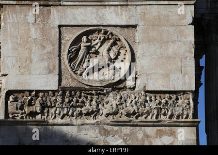 Arch of Constantine. 4th C. East Medalion Frieze. Chariot of Apollo (Sun God) rising from the sea. The frieze show Constantine's Stock Photo