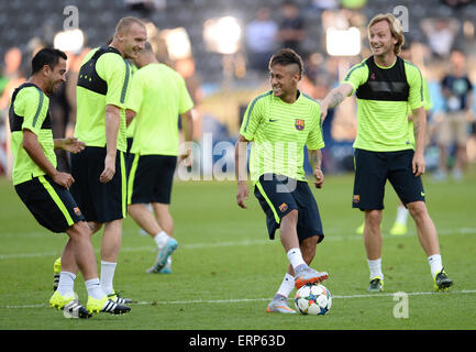 Berlin, Germany. 05th June, 2015. Xavi Hernandez, Jeremy Mathieu, Neymar Jr. and Ivan Rakitic of Barcelona FC in action during the final team training at the Olympiastadion in Berlin, Germany, 05 June 2015. FC Barcelona will face Juventus FC in the 2015 UEFA Champions League final soccer match at the Olympic Stadium in Berlin, Germany on 06 June 2015. Photo: Andreas Gebert/dpa/Alamy Live News Stock Photo