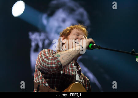 London, Ontario, Canada. 05th June, 2015. Grammy nominated British singer-songwriter Ed Sheeran performs in concert as part of his 2015 concert schedule. Credit:  Mark Spowart/Alamy Live News Stock Photo