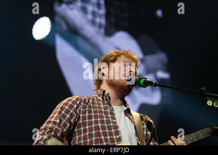 London, Ontario, Canada. 05th June, 2015. Grammy nominated British singer-songwriter Ed Sheeran performs in concert as part of his 2015 concert schedule. Credit:  Mark Spowart/Alamy Live News Stock Photo