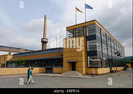 Alfeld, Germany. 06th June, 2015. View of the new visitor centre of the UNESCO world heritage site Fagus Werk in Alfeld, Germany, 06 June 2015. The factory was designed by the world-famous architect and founder of the Bauhaus movement Walter Gropius and is known as a key work of the modern era. Photo: SWEN PFOERTNER/dpa/Alamy Live News Stock Photo