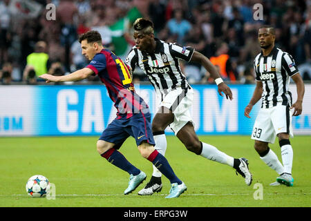 Berlin, Germany. 6th June, 2015. Lionel Messi (L1) of FC Barcelona breaks through during the UEFA Champions League final match between Juventus F.C. and FC Barcelona in Berlin, Germany, on June 6, 2015. Credit:  Zhang Fan/Xinhua/Alamy Live News Stock Photo