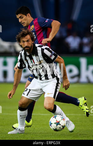 正規品　JUVENTUS PIRLO 21 ACミラン Andrea Pirlo Signed Juventus Away Soccer Jersey #21 with