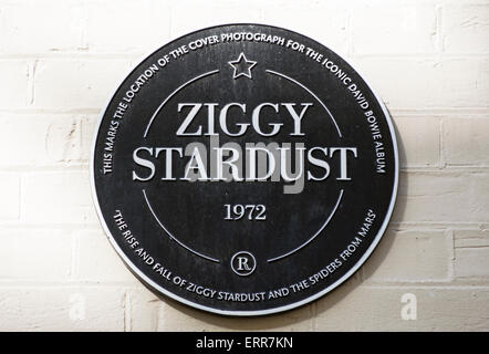 plaque marking the location of the cover photo from the1972 david bowie album, ziggy stardust, london, england Stock Photo