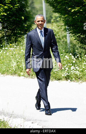 Elmau Castle, Germany. 8th June, 2015. US president Barack Obama attends the G7 Summit at Elmau Castle near Garmisch-Partenkirchen, Germany, on 07 June 2015. Credit:  dpa picture alliance/Alamy Live News Stock Photo