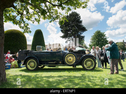 1922 Rolls Royce 40 50hp silver ghost at vintage classic car show in the Cotswolds. Broadway, Worcestershire, England Stock Photo