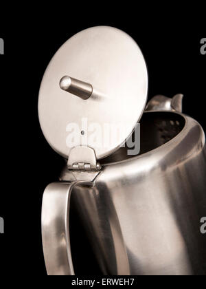 Vintage 1960's J&J Wiggin 'Old Hall' (designed by Robert Welch) 18/10 stainless steel tea pot Stock Photo