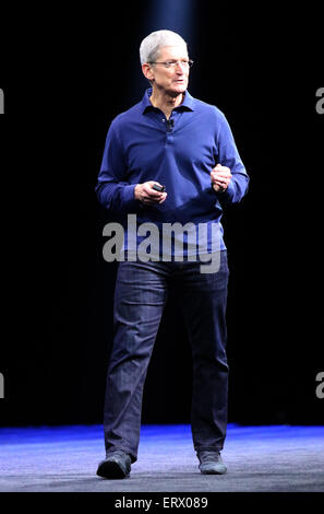 San Francisco, USA. 08th June, 2015. Apple CEO Tim Cook speaks at the WWDC 2015 Apple developers conference in the Moscone Center West in San Francisco, USA, 08 June 2015. Photo: CHRISTOPH DERNBACH/dpa/Alamy Live News Stock Photo