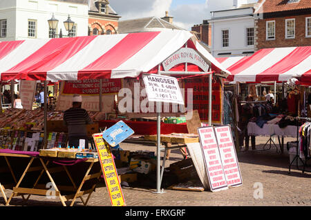 Market stalls at Newark's Royal Market on a Monday. In Newark On Trent, Nottinghamshire, England Stock Photo