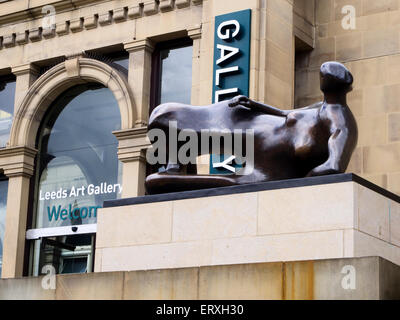 The Reclining Woman Henry Moore Sculpture outside Leeds Art Gallery The Headrow Leeds West Yorkshire England Stock Photo