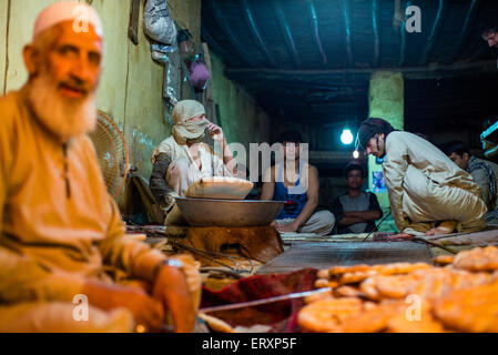 Afghan bakery in Shahr-e Naw, central part of Kabul, Afghanistan Stock Photo