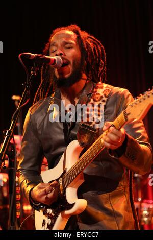 Ziggy Marley performs at the 17th Annual Samuel Waxman Cancer Research Foundation's Benefit Dinner and Auction at Cipriani Wall Street  Featuring: Ziggy Marley Where: New York, New York, United States When: 05 Dec 2014 Credit: Andres Otero/WENN.com Stock Photo