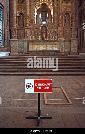 No photography with tripod board in se cathedral ; Old Goa ; Velha Goa ; India 7 May 2008 Stock Photo