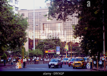 Traffic scene ; Citizen's park ; Kolkata Calcutta ; West Bengal ; India Stock Photo