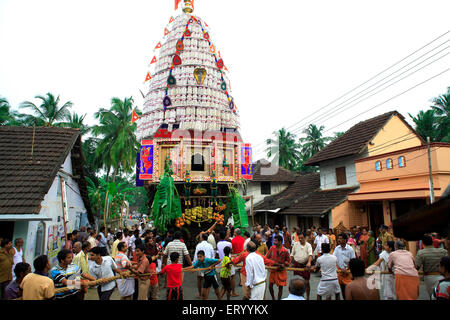People pulling rope of rath , Ratholsavam Chariot Festival ; Palghat , Palakad , Palakkad , Kerala , India , Asia Stock Photo