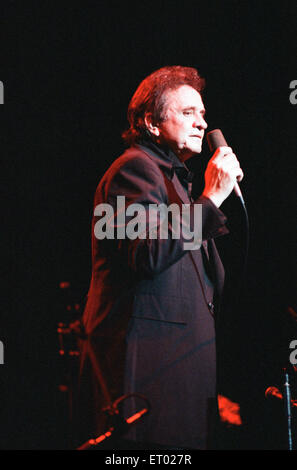 Johnny Cash, in concert at the Royal Albert Hall, London, Sunday 14 May 1989. Stock Photo