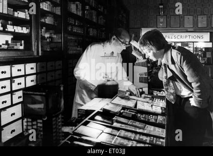 Elektro schock therapie -Fotos und -Bildmaterial in hoher Auflösung – Alamy