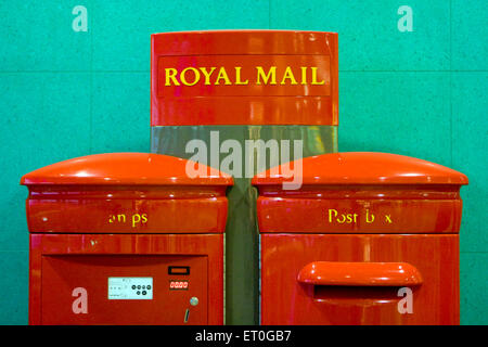 Royal Mail , stamp vending machine and post box , London , England , UK , United Kingdom Stock Photo