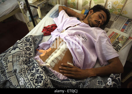 Bharat Gujjar Victim of terrorist attack by Deccan Mujahedeen on 26th November 2008 treated in J.J. hospital in Bombay Stock Photo