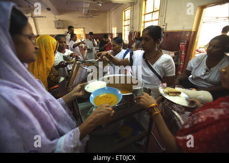 Food being served to victims of terrorist attack by Deccan Mujahedeen on 26th November 2008 treated in J.J. hospital in Bombay Stock Photo