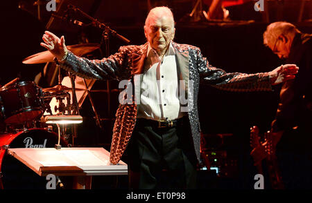 FILE - A file picture dated 26 April 2015 shows German band leader and composer James Last performing with his orchestra at the LANXESS Arena in Cologne, Germany. Last has died at the age of 86 in Florida, USA, on 09 June 2015, his long-time concert organiser Semmel Concerts said on 10 June 2015. Photo: Revierfoto/dpa - NO WIRE SERVICE - Stock Photo