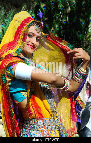 traditional rajasthani dress - Google Search | Rajasthani dress, Rajputi  dress, Indian bridal fashion