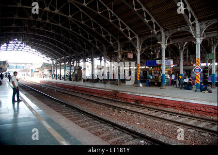 Bandra Railway Station platform Mumbai Maharashtra India Asia Stock ...