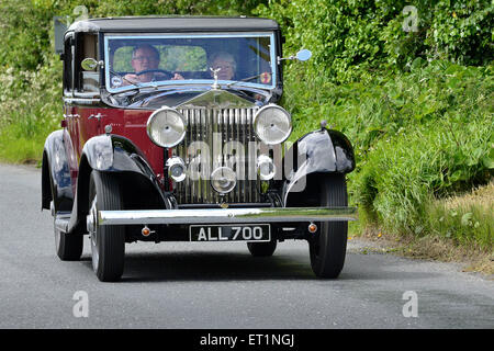 1930 Rolls-Royce 20/25 Saloon vintage car on country road, Burnfoot, County Donegal, Ireland Stock Photo