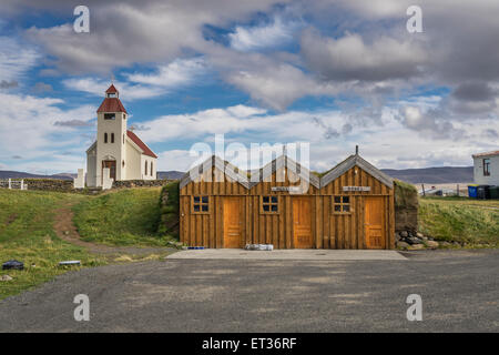 Church and farmhouses in Modrudalur valley, Iceland Stock Photo