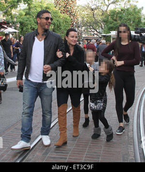 Kyle Richards takes her family shopping at The Grove in Hollywood  Featuring: Kyle Richards,Mauricio Umansky Where: Los Angeles, California, United States When: 07 Dec 2014 Credit: WENN.com Stock Photo