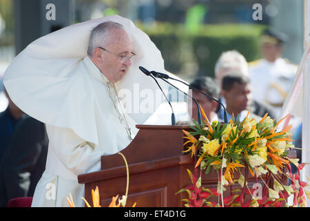 Pope Francis arrives in Colombo, Sri Lanka  Featuring: Pope Francis Where: Colombo, Sri Lanka When: 13 Jan 2015 Credit: IPA/WENN.com  **Only available for publication in UK, USA, Germany, Austria, Switzerland** Stock Photo